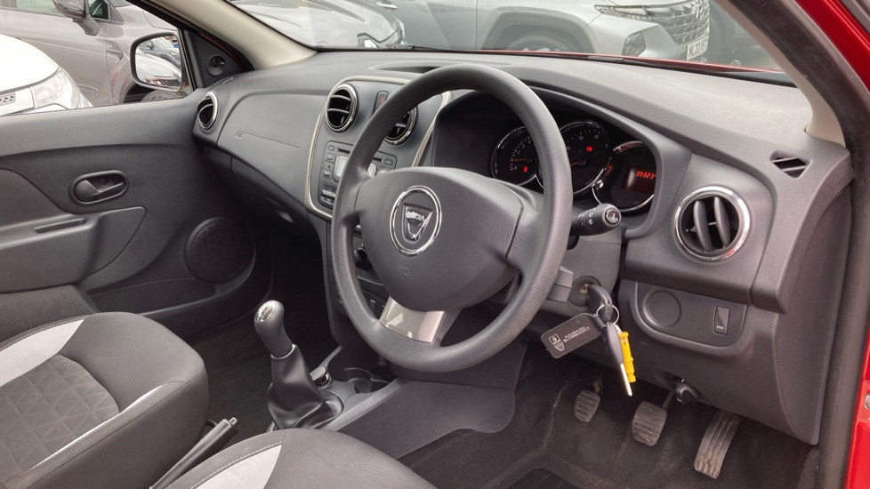 Dacia Sandero Stepway 0.9 TCe Ambiance 5dr Petrol Hatchback - Image 11