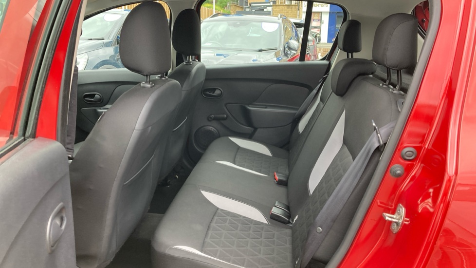 Dacia Sandero Stepway 0.9 TCe Ambiance 5dr Petrol Hatchback - Image 16
