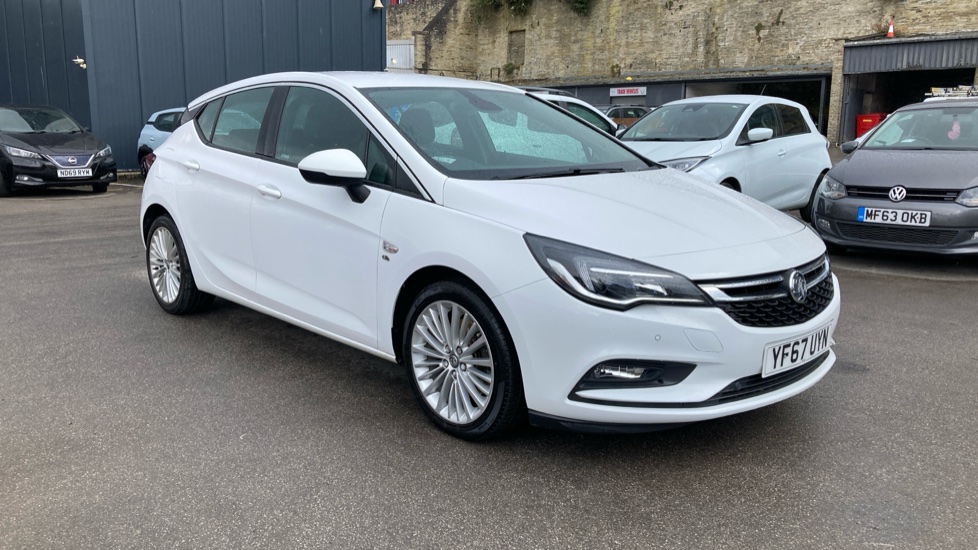 Vauxhall Astra 1.6 CDTi 16V 136 Elite 5dr Auto Diesel Hatchback - Image 8