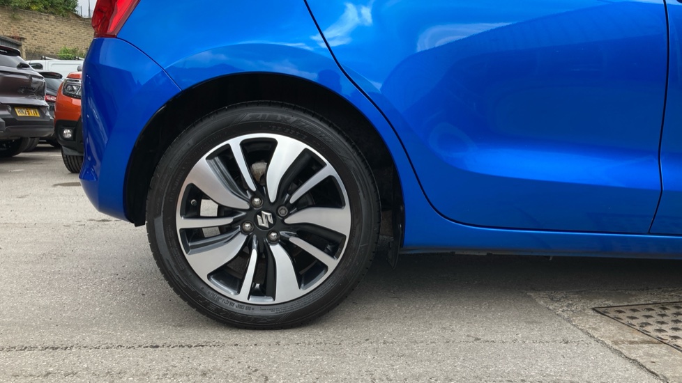 Suzuki Swift 1.0 Boosterjet SHVS SZ5 5dr Petrol Hatchback - Image 7