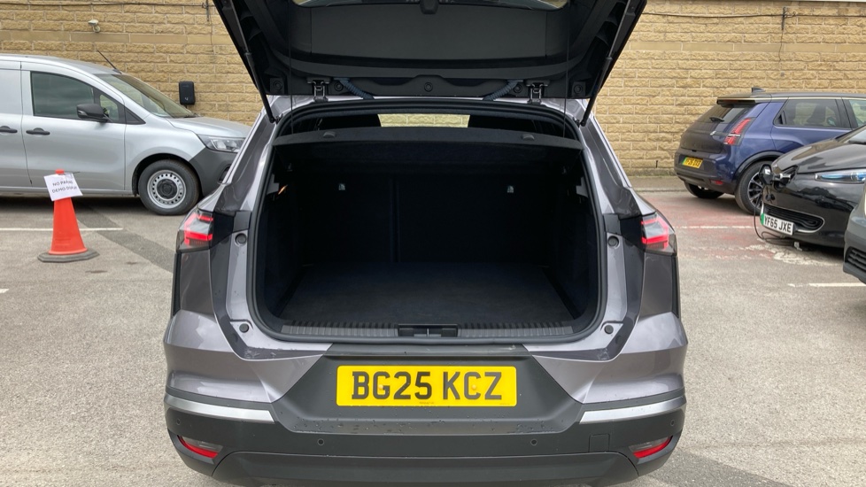 Renault Symbioz 1.6 E-Tech FHEV 145 Techno 5dr Auto Hybrid Estate - Image 4