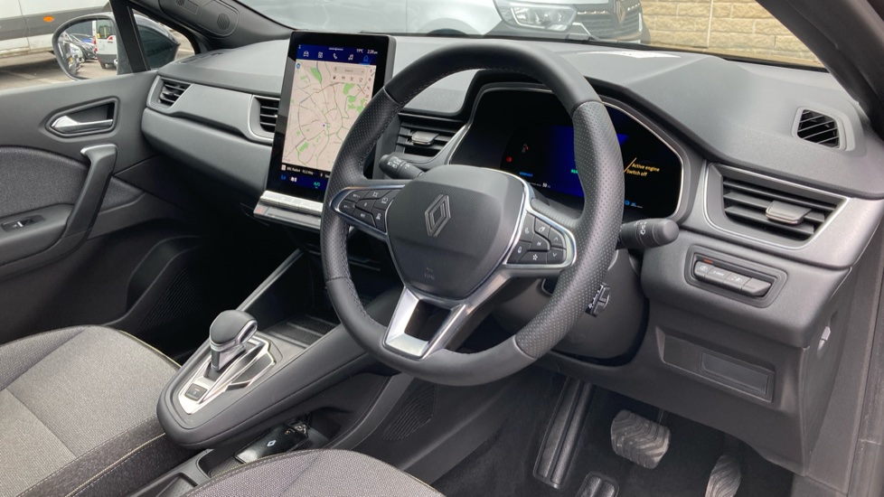 Renault Symbioz 1.6 E-Tech FHEV 145 Techno 5dr Auto Hybrid Estate - Image 11