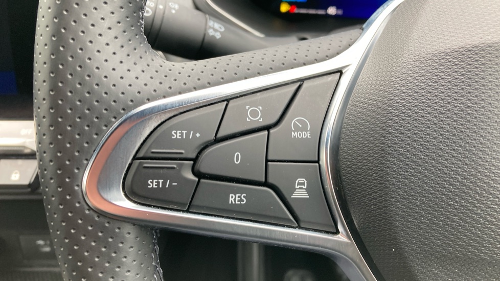 Renault Symbioz 1.6 E-Tech FHEV 145 Techno 5dr Auto Hybrid Estate - Image 24
