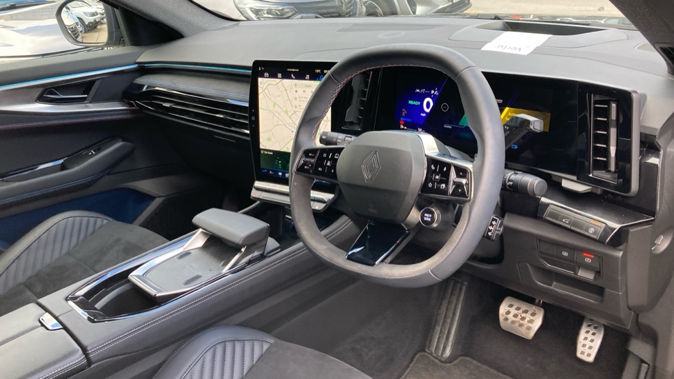 Renault Rafale E-Tech FHEV Techno Esprit Alpine 5dr Auto 4C Hybrid Estate - Image 11