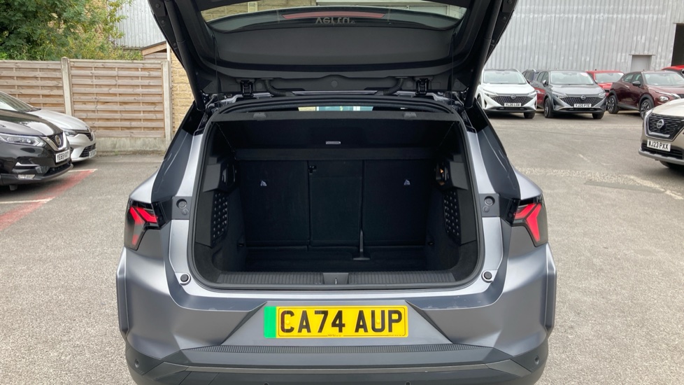 Renault Scenic E-Tech 160kW Esprit Alpine 87kWh Long Range 5dr Auto Electric Estate - Image 4