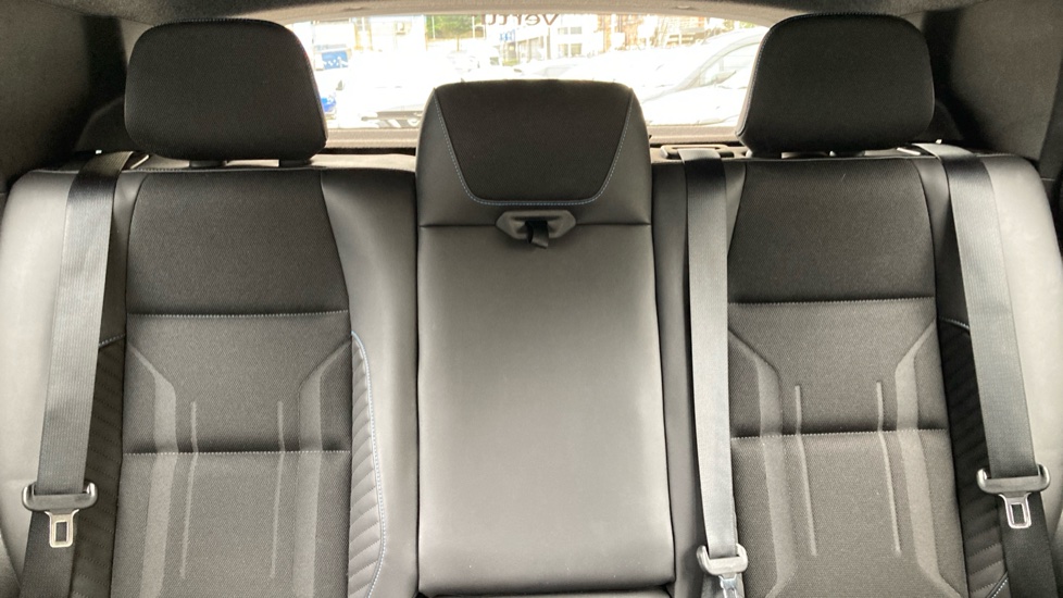 Renault Scenic E-Tech 160kW Esprit Alpine 87kWh Long Range 5dr Auto Electric Estate - Image 15