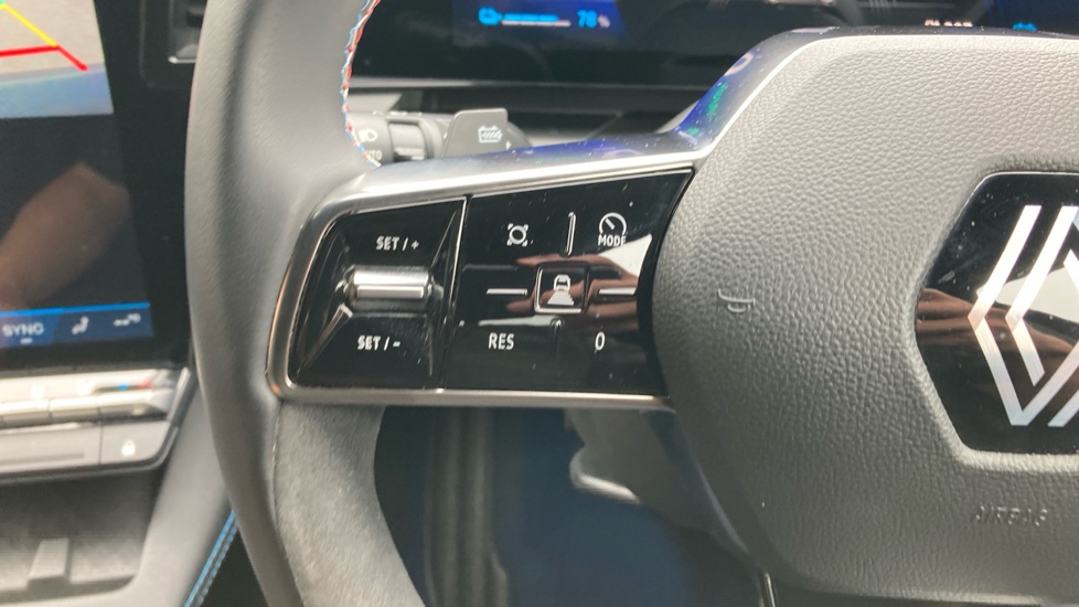Renault Scenic E-Tech 160kW Esprit Alpine 87kWh Long Range 5dr Auto Electric Estate - Image 25