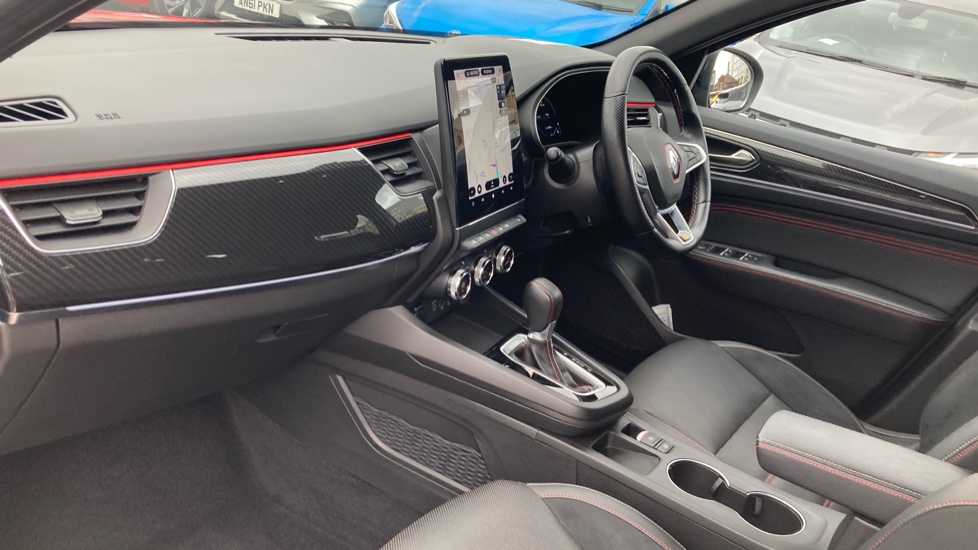 Renault Arkana 1.6 E-TECH Hybrid 145 R.S. Line 5dr Auto Hybrid Estate - Image 9