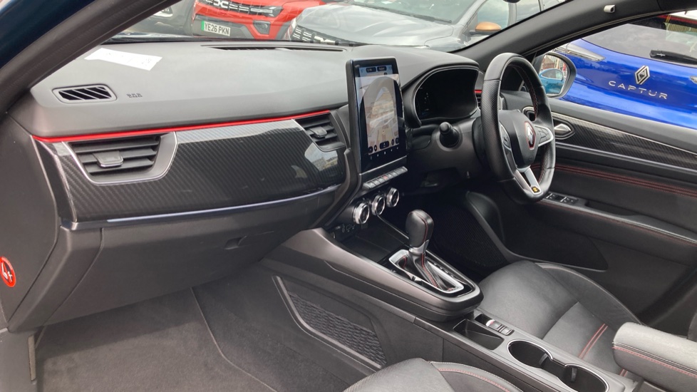Renault Arkana 1.6 E-TECH Hybrid 145 R.S. Line 5dr Auto Hybrid Estate - Image 9