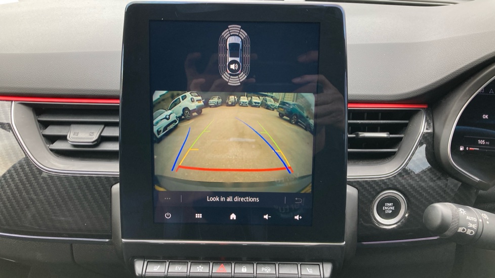 Renault Arkana 1.6 E-TECH Hybrid 145 R.S. Line 5dr Auto Hybrid Estate - Image 21