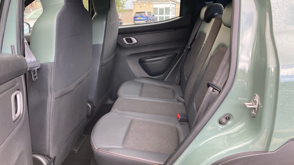Dacia Spring 27kWh Extreme 65 48kW 5dr Auto Electric Hatchback - Image 16