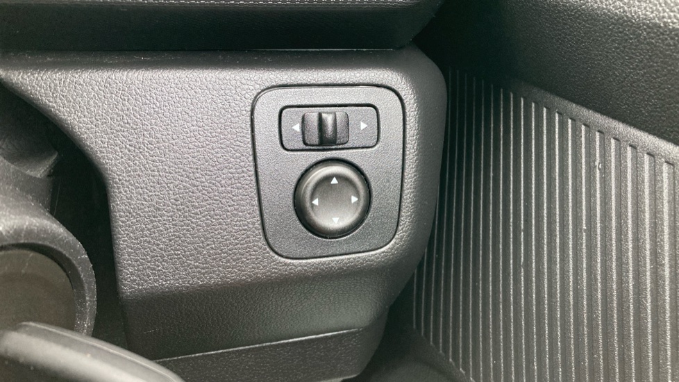 Dacia Spring 27kWh Extreme 65 48kW 5dr Auto Electric Hatchback - Image 26