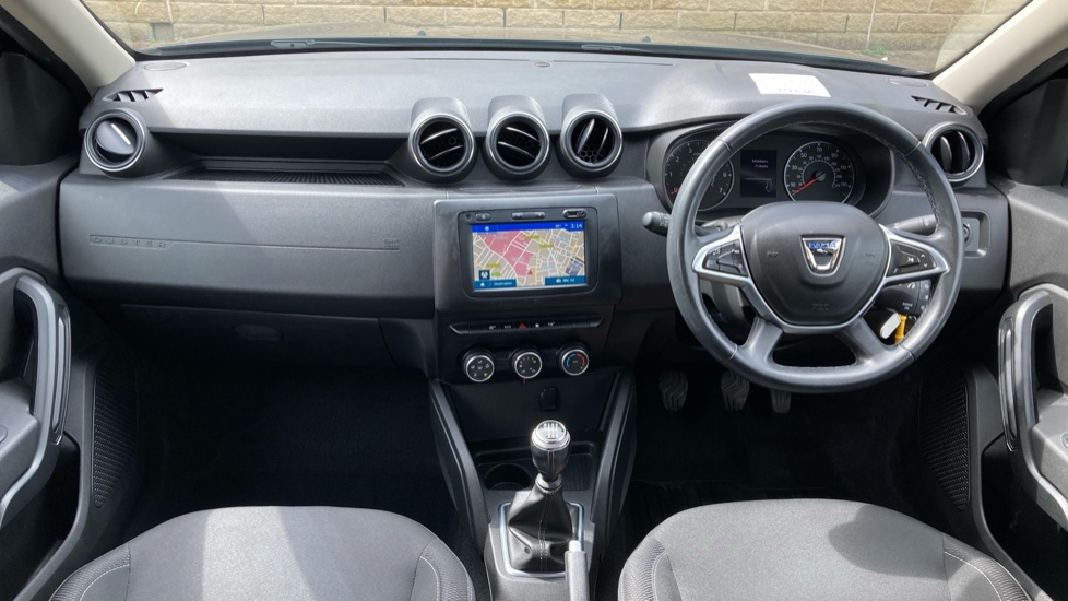 Dacia Duster 1.3 TCe 130 Comfort 5dr Petrol Estate - Image 10