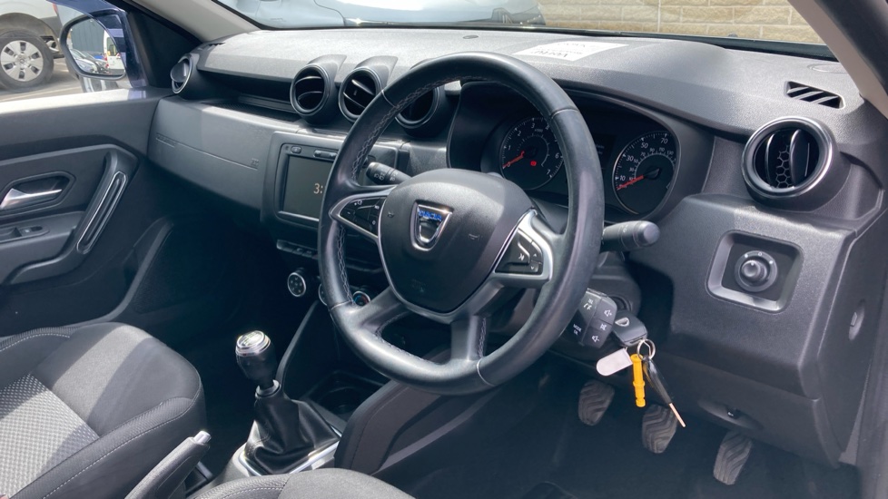 Dacia Duster 1.3 TCe 130 Comfort 5dr Petrol Estate - Image 11