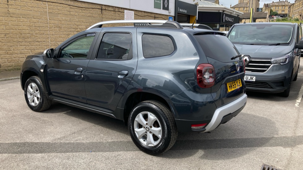 Dacia Duster 1.3 TCe 130 Comfort 5dr Petrol Estate - Image 17