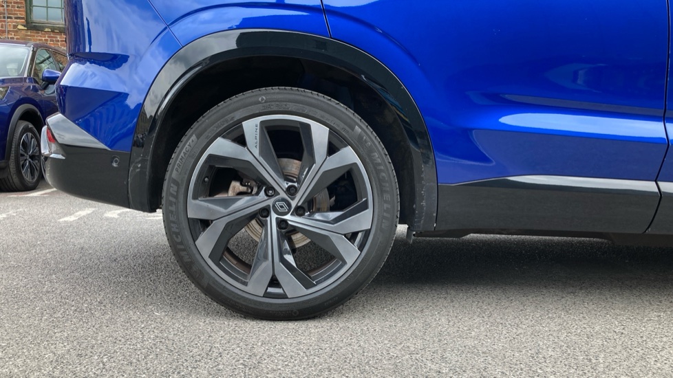 Renault Austral E-Tech FHEV Techno Esprit Alpine 5dr Auto Hybrid Estate - Image 7