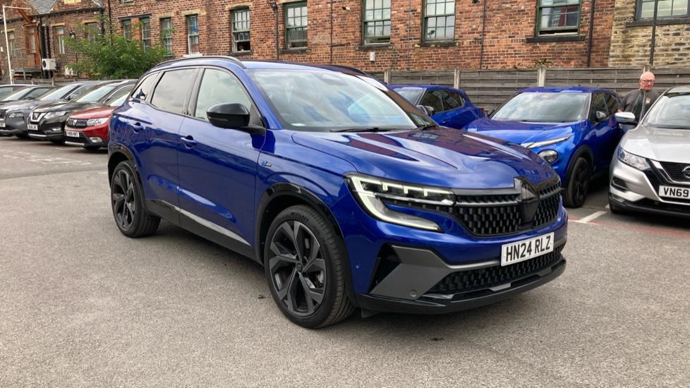 Renault Austral E-Tech FHEV Techno Esprit Alpine 5dr Auto Hybrid Estate - Image 8