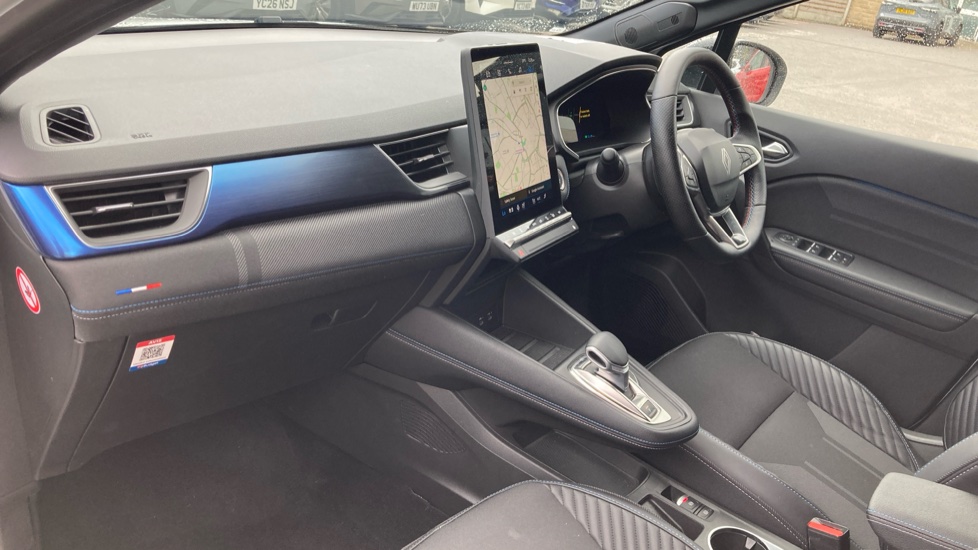 Renault Symbioz 1.6 E-Tech FHEV 145 Techno Esprit Alpine 5dr Auto Hybrid Estate - Image 9