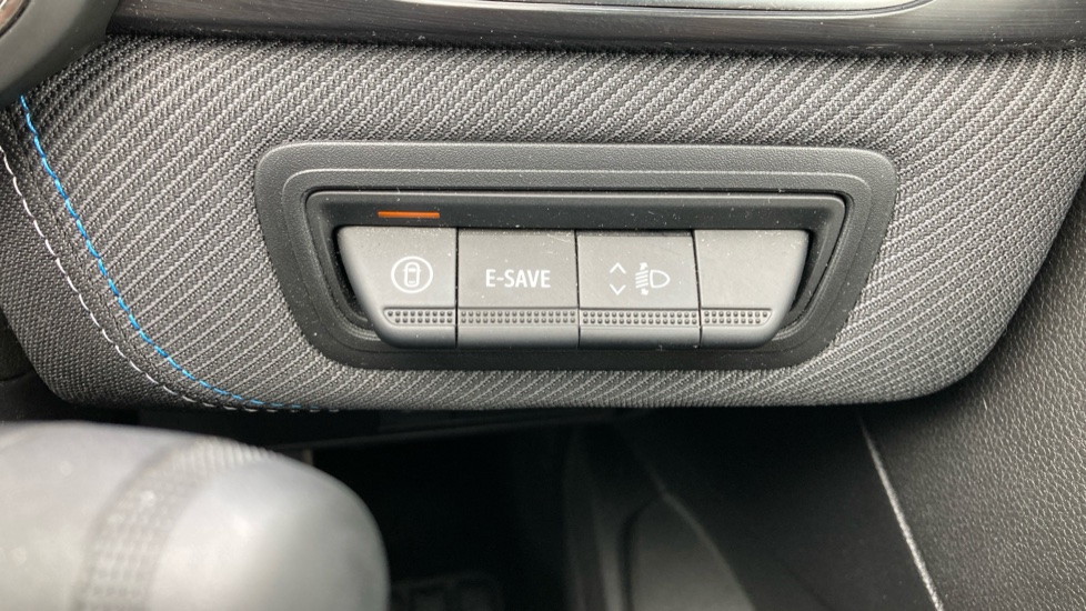 Renault Symbioz 1.6 E-Tech FHEV 145 Techno Esprit Alpine 5dr Auto Hybrid Estate - Image 29