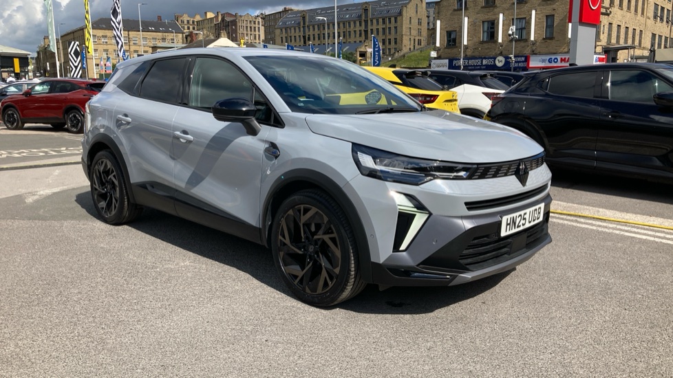 Renault Symbioz 1.6 E-Tech FHEV 145 Techno Esprit Alpine 5dr Auto Hybrid Estate - Image 8