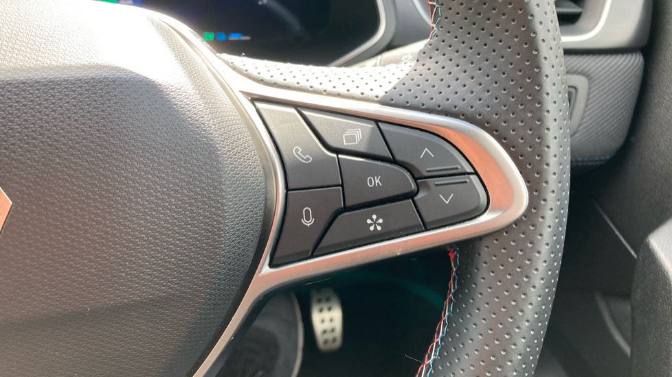 Renault Symbioz 1.6 E-Tech FHEV 145 Techno Esprit Alpine 5dr Auto Hybrid Estate - Image 27