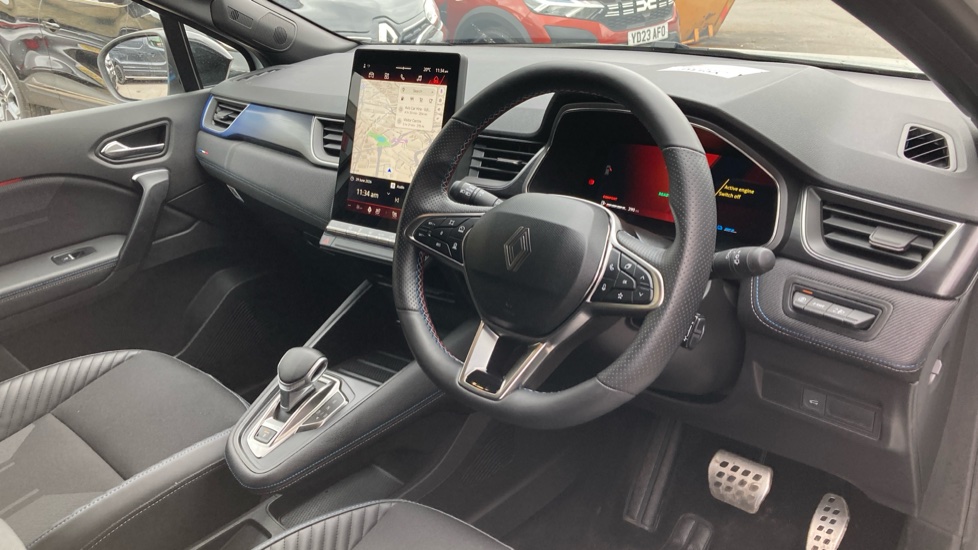 Renault Symbioz 1.6 E-Tech FHEV 145 Techno Esprit Alpine 5dr Auto Hybrid Estate - Image 11