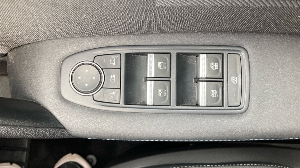 Renault Symbioz 1.6 E-Tech FHEV 145 Techno Esprit Alpine 5dr Auto Hybrid Estate - Image 27