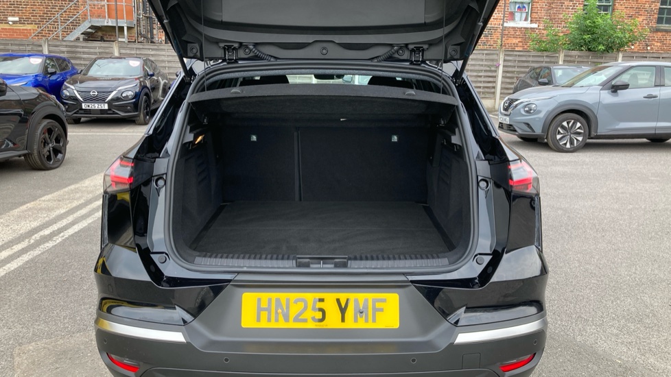 Renault Symbioz 1.6 E-Tech FHEV 145 Techno 5dr Auto Hybrid Estate - Image 4