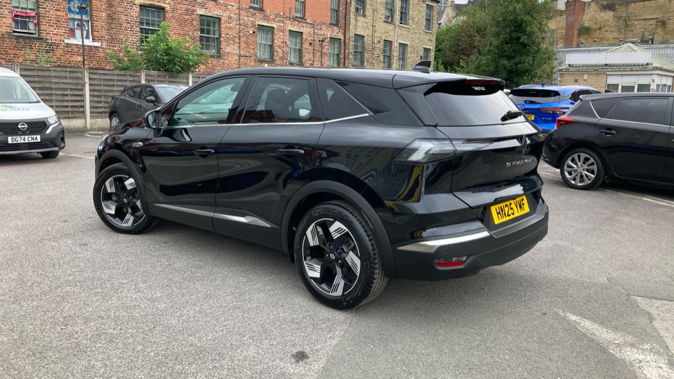 Renault Symbioz 1.6 E-Tech FHEV 145 Techno 5dr Auto Hybrid Estate - Image 17