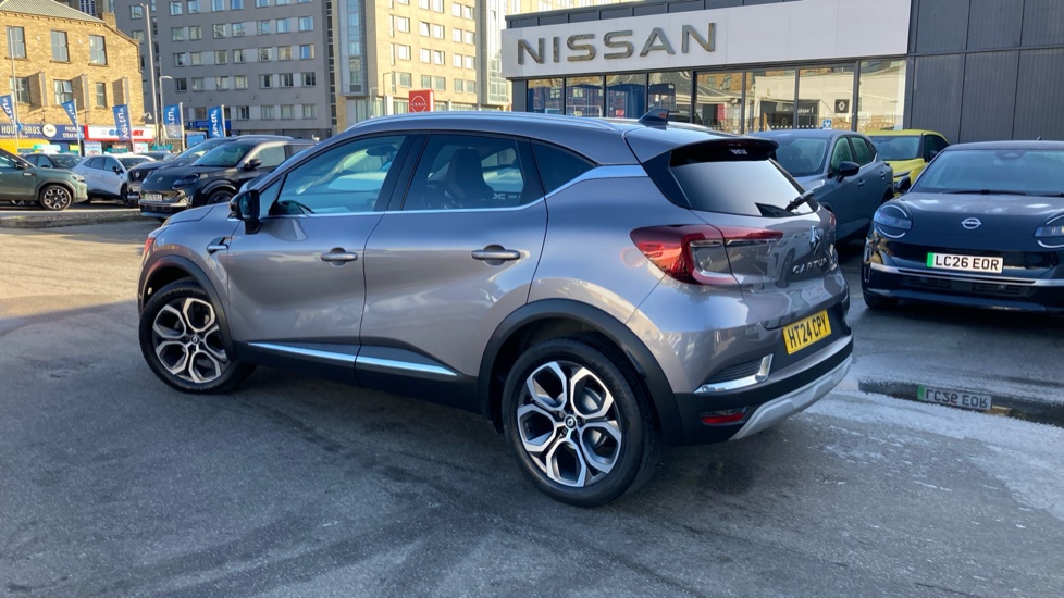 Renault Captur 1.0 TCE 90 Techno 5dr Petrol Hatchback - Image 17