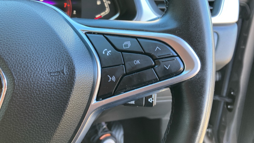 Renault Captur 1.0 TCE 90 Techno 5dr Petrol Hatchback - Image 24