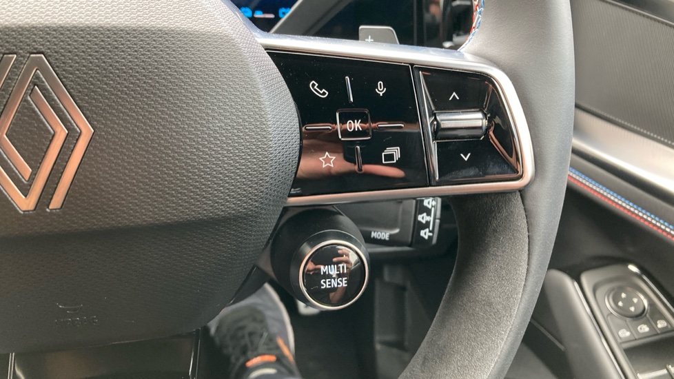 Renault Rafale E-Tech FHEV Techno Esprit Alpine 5dr Auto 4C Hybrid Estate - Image 28