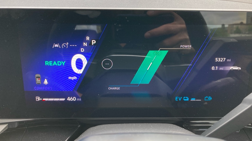 Renault Rafale E-Tech FHEV Iconic Esprit Alpine 5dr Auto 4C Hybrid Estate - Image 18