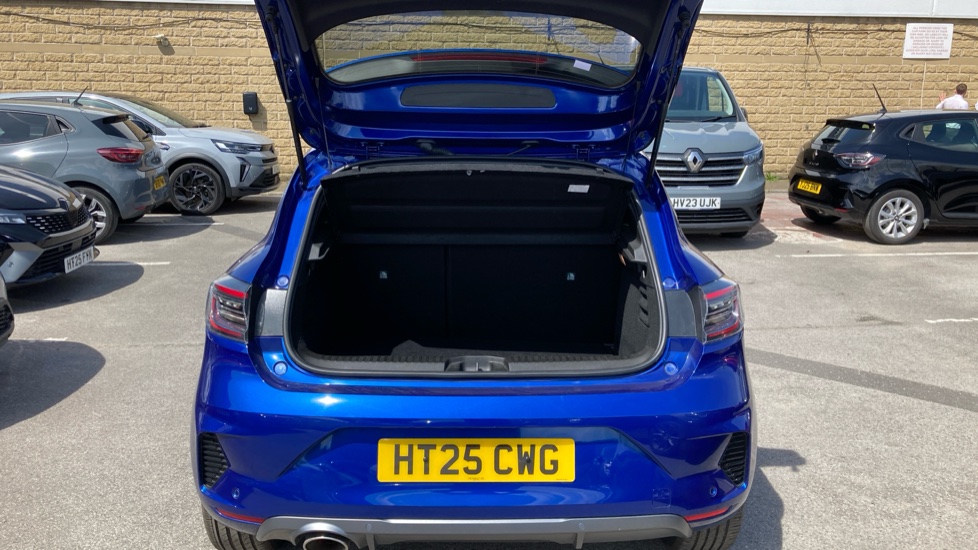 Renault Clio 1.0 TCe 90 Esprit Alpine 5dr Petrol Hatchback - Image 4