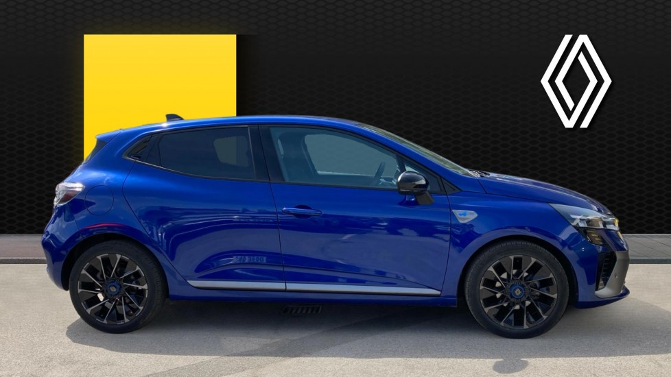 Renault Clio 1.0 TCe 90 Esprit Alpine 5dr Petrol Hatchback - Image 5