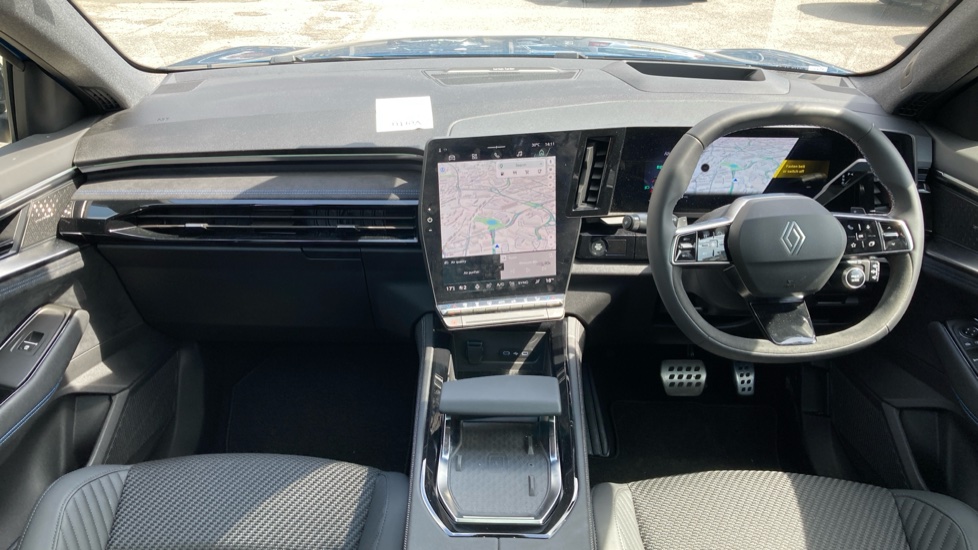 Renault Austral E-Tech Full Hybrid Iconic Esprit Alpine 5dr Auto Hybrid Estate - Image 10