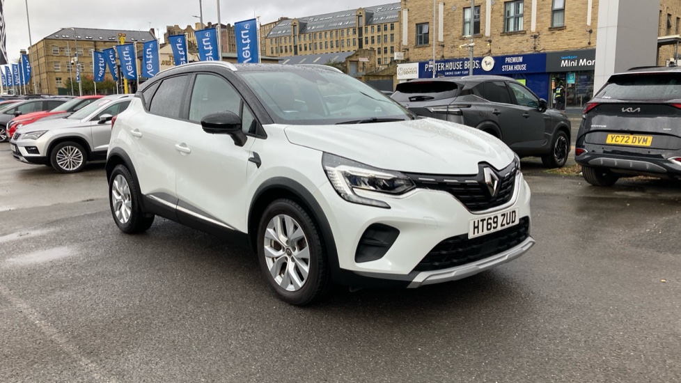 Renault Captur 1.0 TCE 100 Iconic 5dr Petrol Hatchback - Image 8