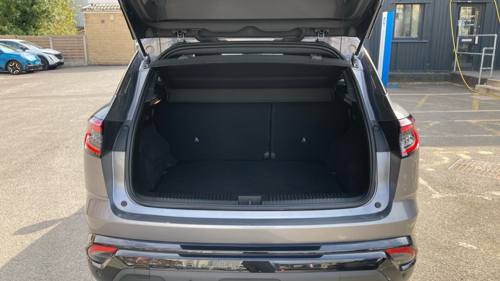 Renault Austral E-Tech Full Hybrid Techno 5dr Auto Hybrid Estate - Image 4