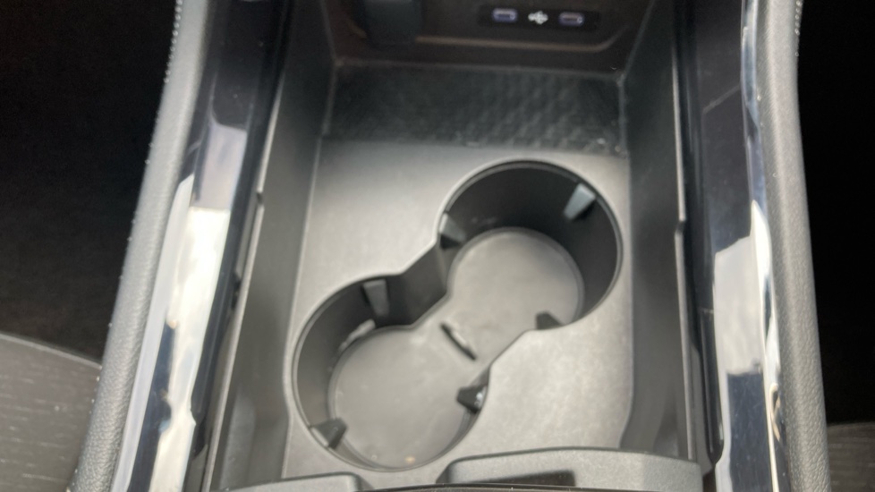 Renault Austral E-Tech Full Hybrid Techno 5dr Auto Hybrid Estate - Image 24