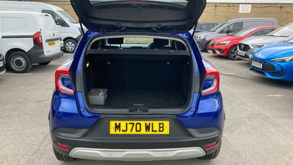 Renault Captur 1.0 TCE 100 Iconic 5dr Petrol Hatchback - Image 4