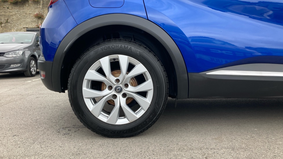 Renault Captur 1.0 TCE 100 Iconic 5dr Petrol Hatchback - Image 7