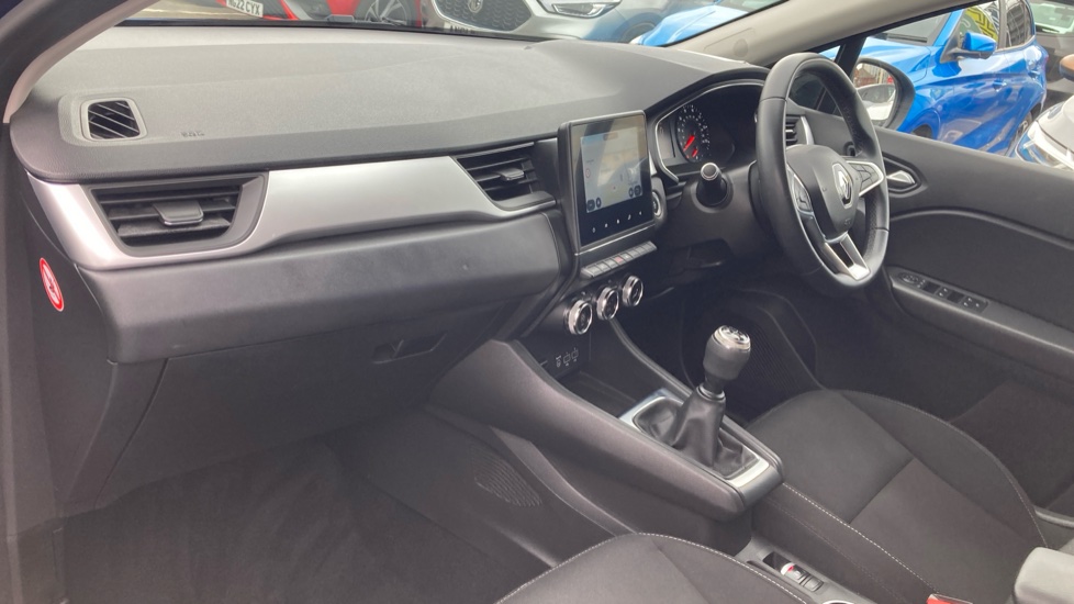 Renault Captur 1.0 TCE 100 Iconic 5dr Petrol Hatchback - Image 9