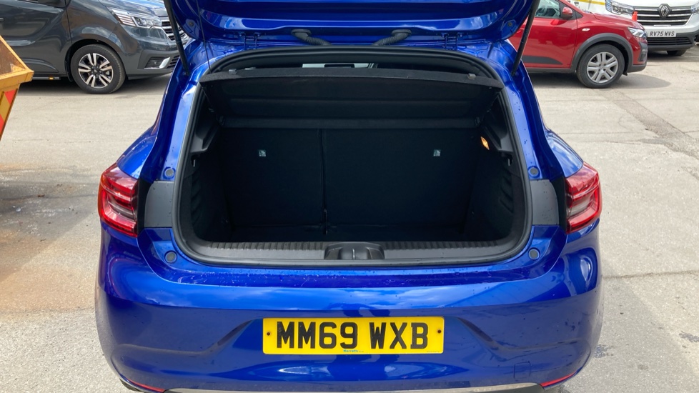 Renault Clio 1.0 TCe 100 Iconic 5dr Petrol Hatchback - Image 4