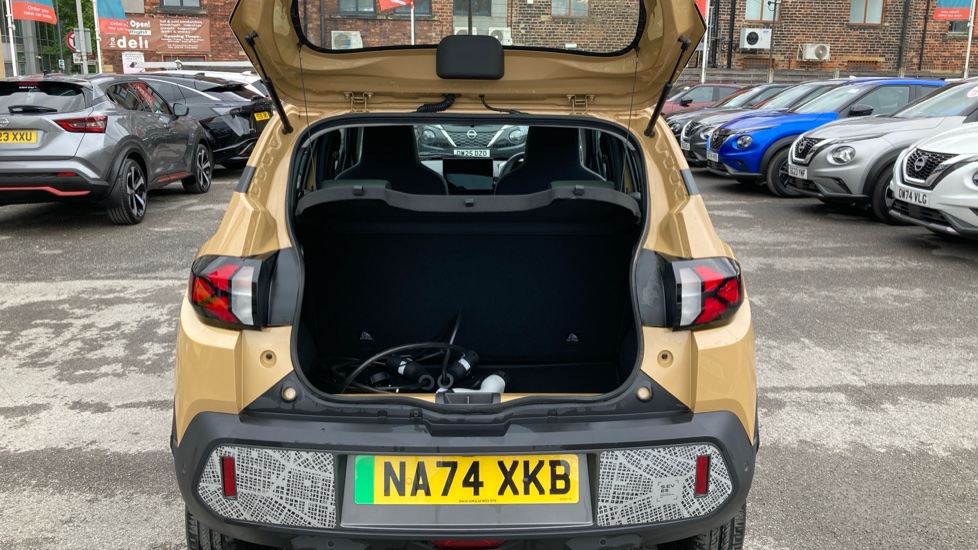 Dacia Spring 27kWh Extreme 65 48kW 5dr Auto Electric Hatchback - Image 4