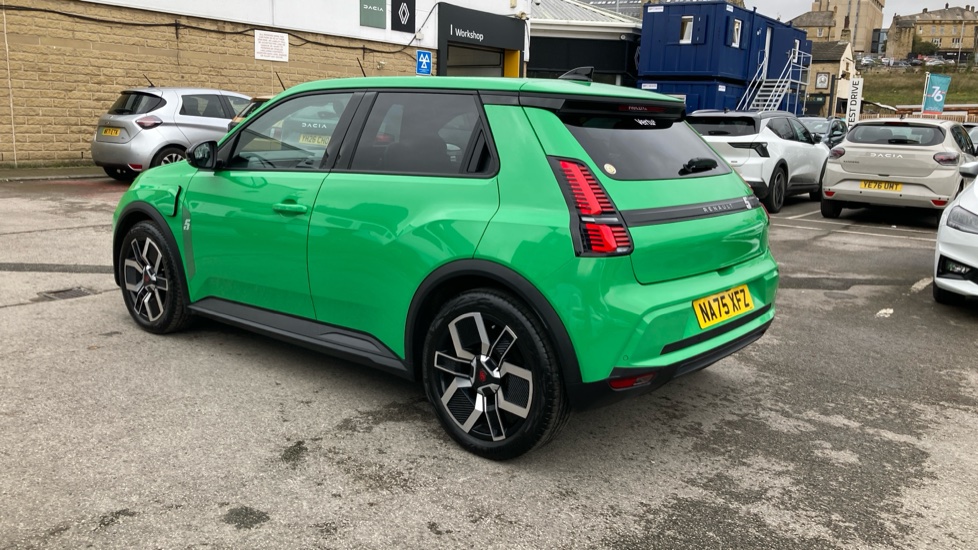 Renault 5 110kW Techno Comfort Range 52kWh 5dr Auto Electric Hatchback - Image 17