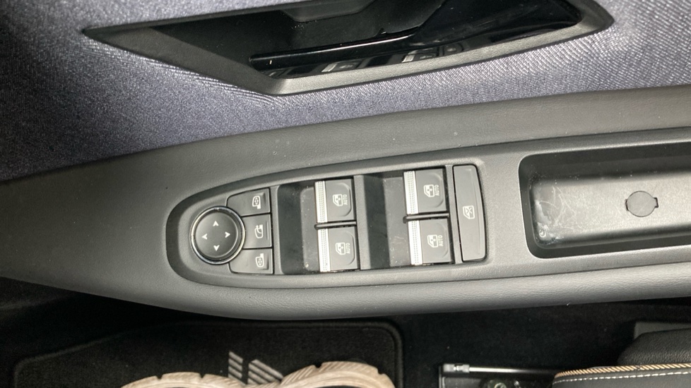 Renault 5 110kW Techno Comfort Range 52kWh 5dr Auto Electric Hatchback - Image 29