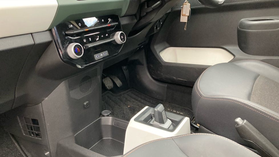 Dacia Spring 27kWh Extreme 65 48kW 5dr Auto Electric Hatchback - Image 13