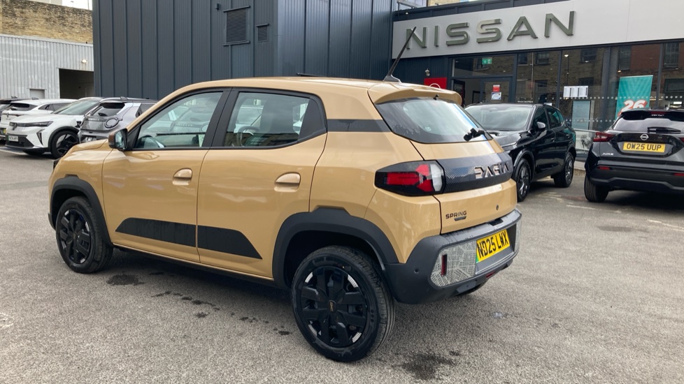 Dacia Spring 27kWh Extreme 65 48kW 5dr Auto Electric Hatchback - Image 17