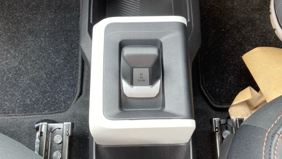 Dacia Spring 27kWh Extreme 65 48kW 5dr Auto Electric Hatchback - Image 24