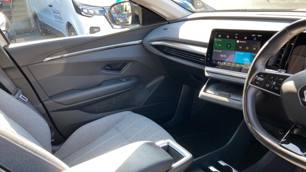Renault Megane E-Tech EV60 160kW Equilibre 60kWh Optimum Charge 5dr Auto Electric Hatchback - Image 14